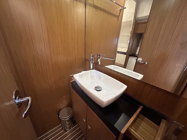 Bavaria 420 Virtess — photo 9